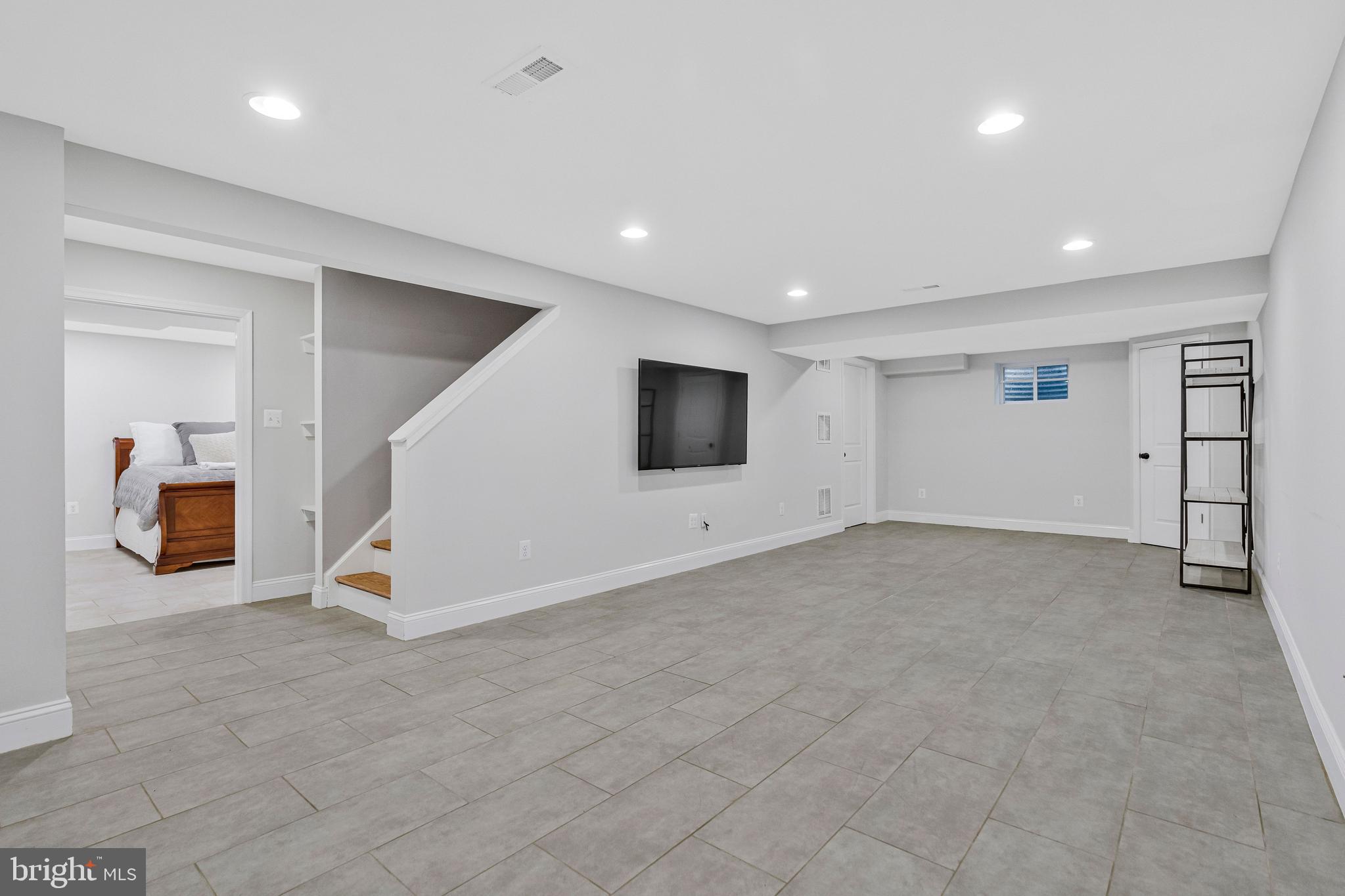 10912 Hunt Club Road Reston, VA 20190 - Photo 40 of 54 Gallery Image 40