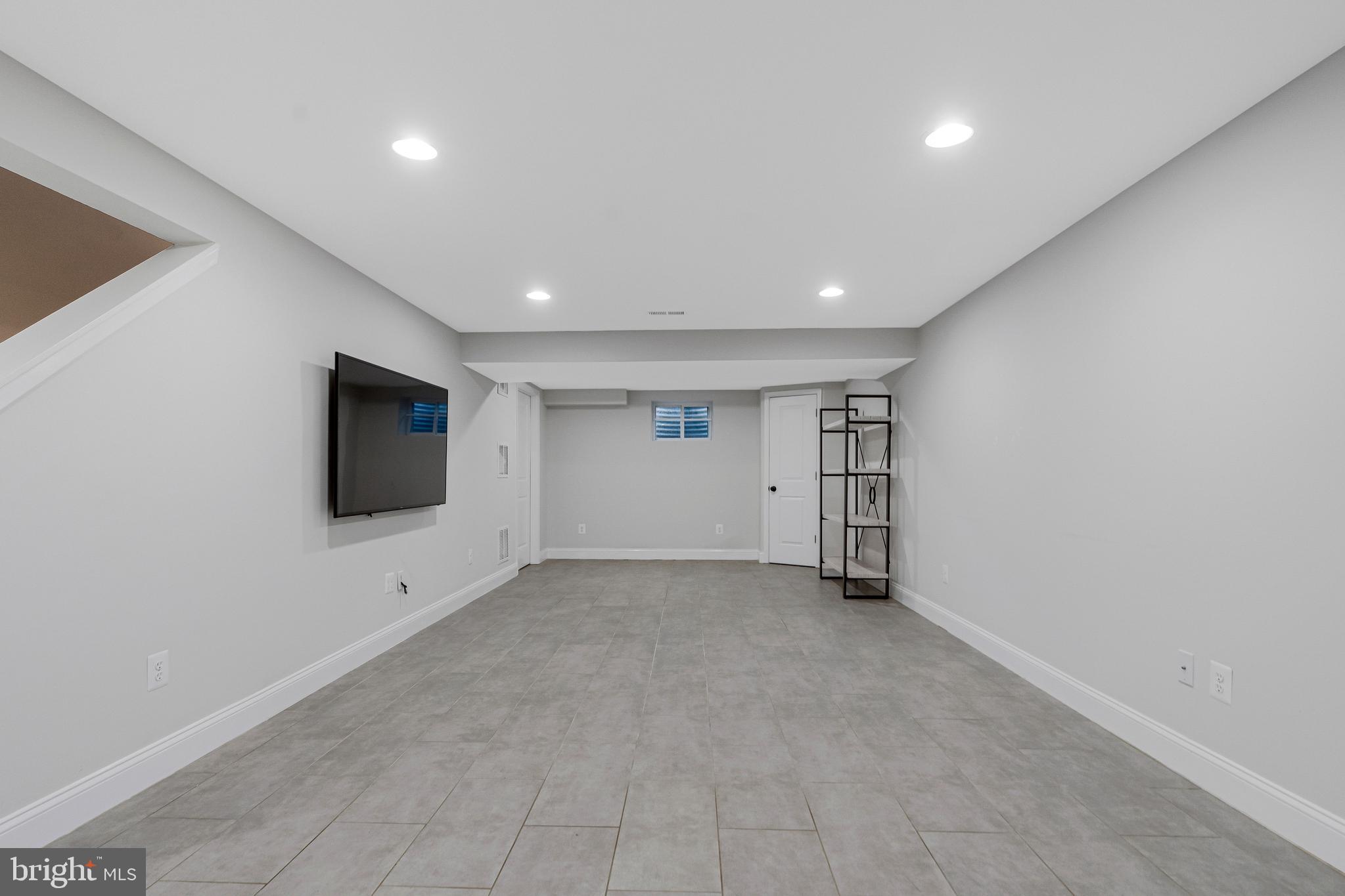 10912 Hunt Club Road Reston, VA 20190 - Photo 41 of 54 Gallery Image 41