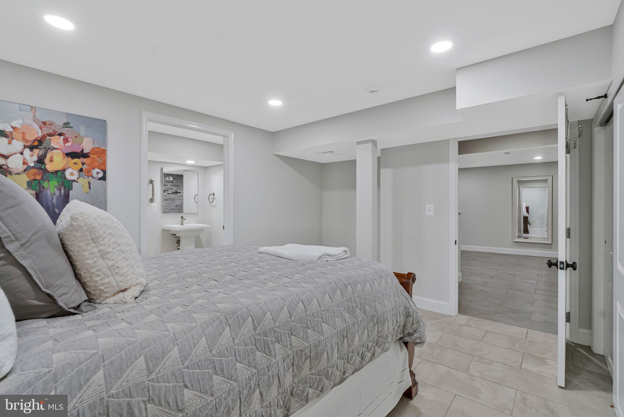 10912 Hunt Club Road Reston, VA 20190 - Photo 43 of 54 Gallery Image 43