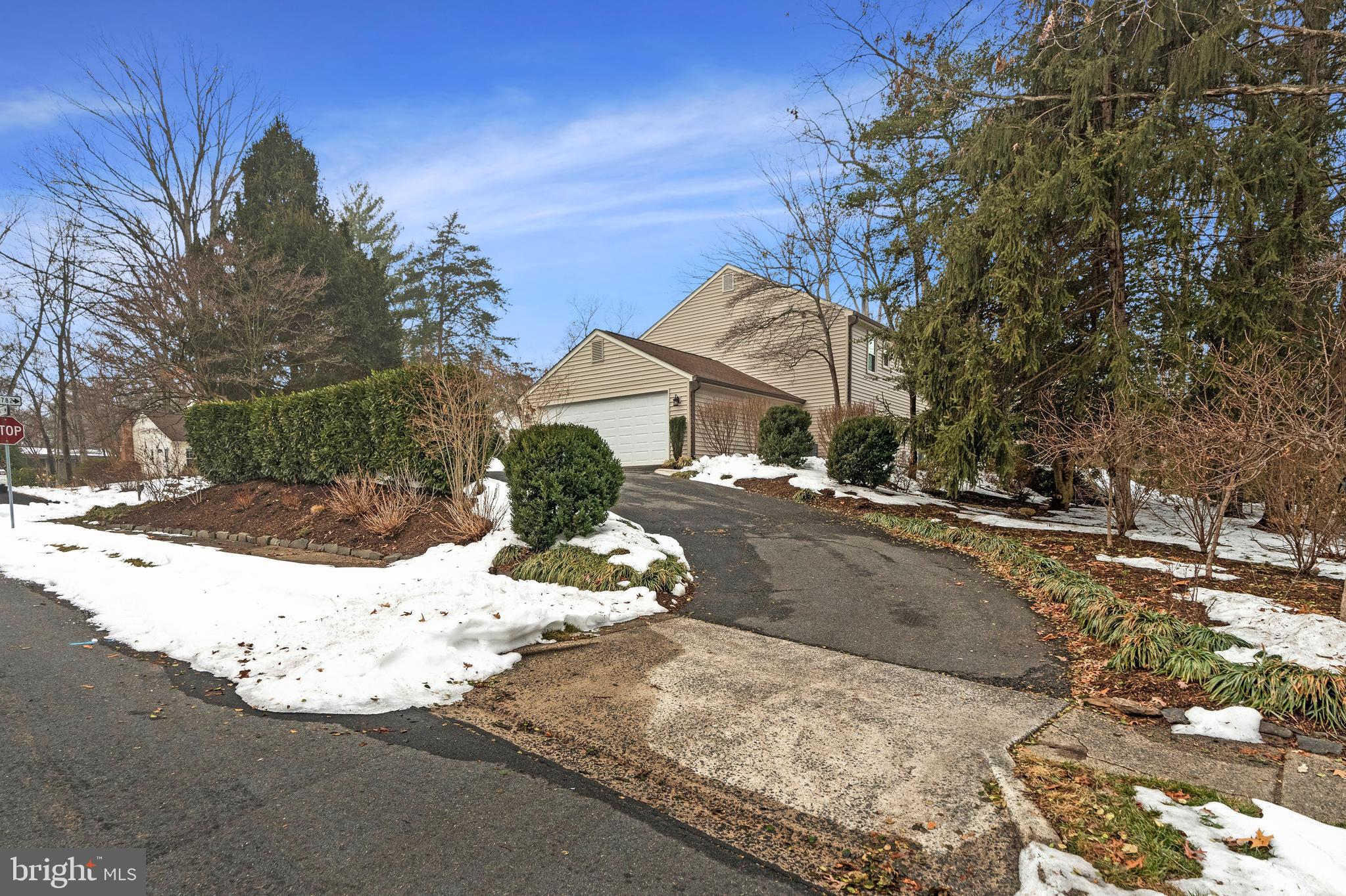 10912 Hunt Club Road Reston, VA 20190 - Photo 51 of 54 Gallery Image 51