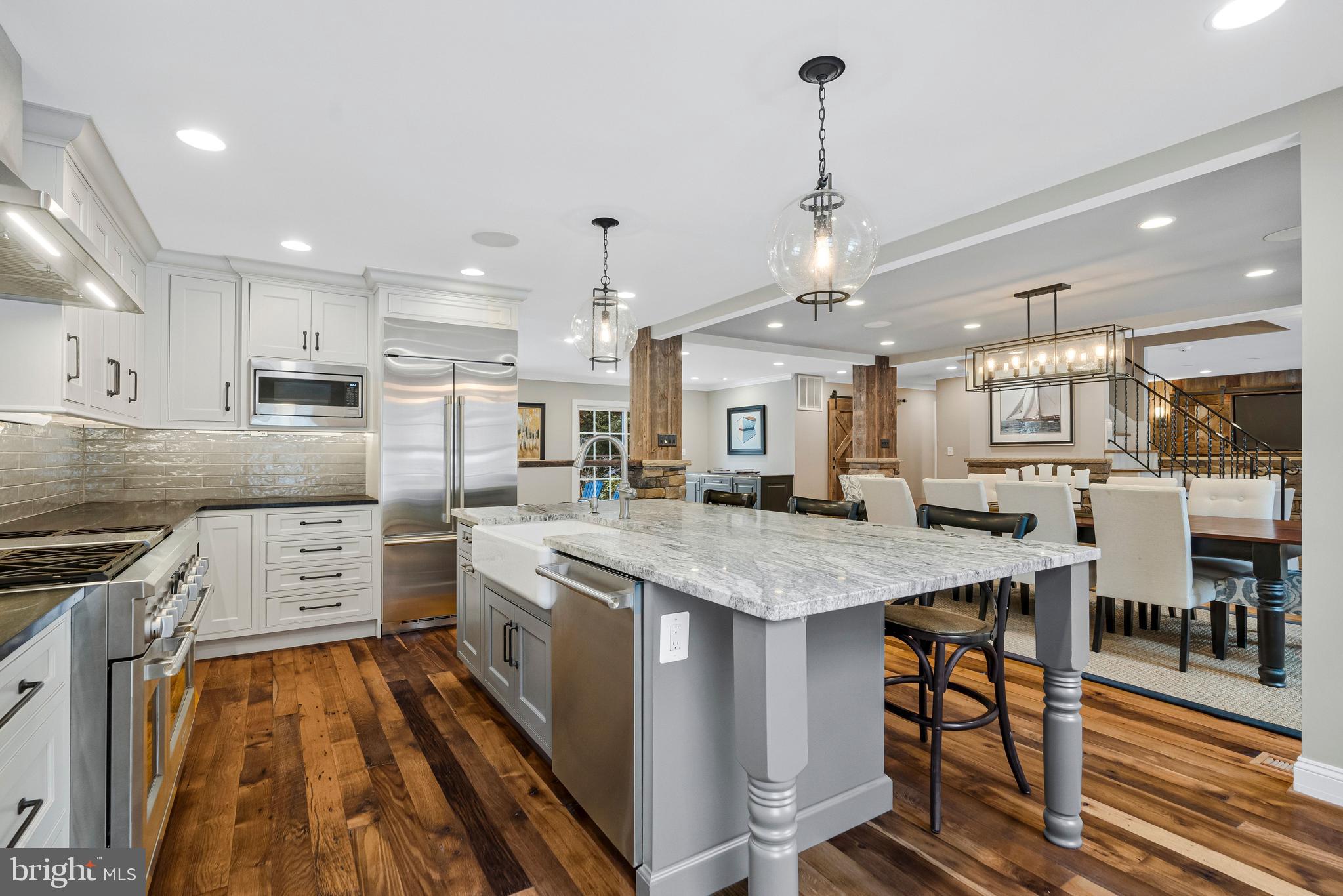 10912 Hunt Club Road Reston, VA 20190 - Photo 8 of 54 Gallery Image 8