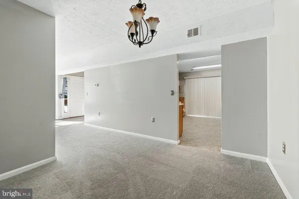 $3,100 | 10477 Campus Way South, Upper Marlboro, MD 20774