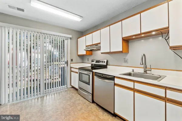 $3,100 | 10477 Campus Way South, Upper Marlboro, MD 20774