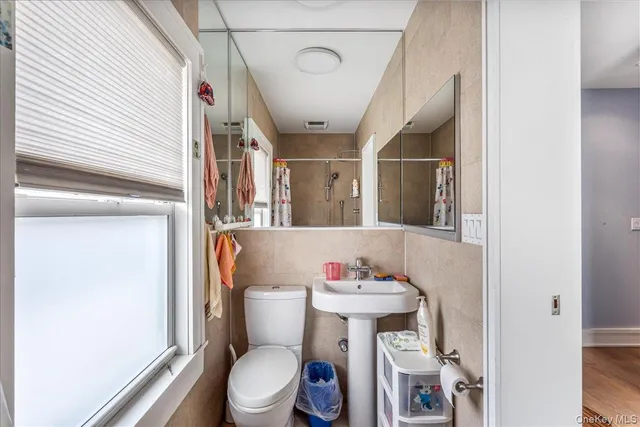 $1,399,000 | 42-11 208th Street | Bayside