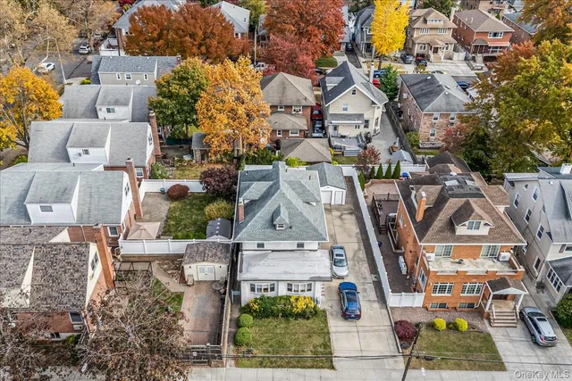 $1,399,000 | 42-11 208th Street | Bayside