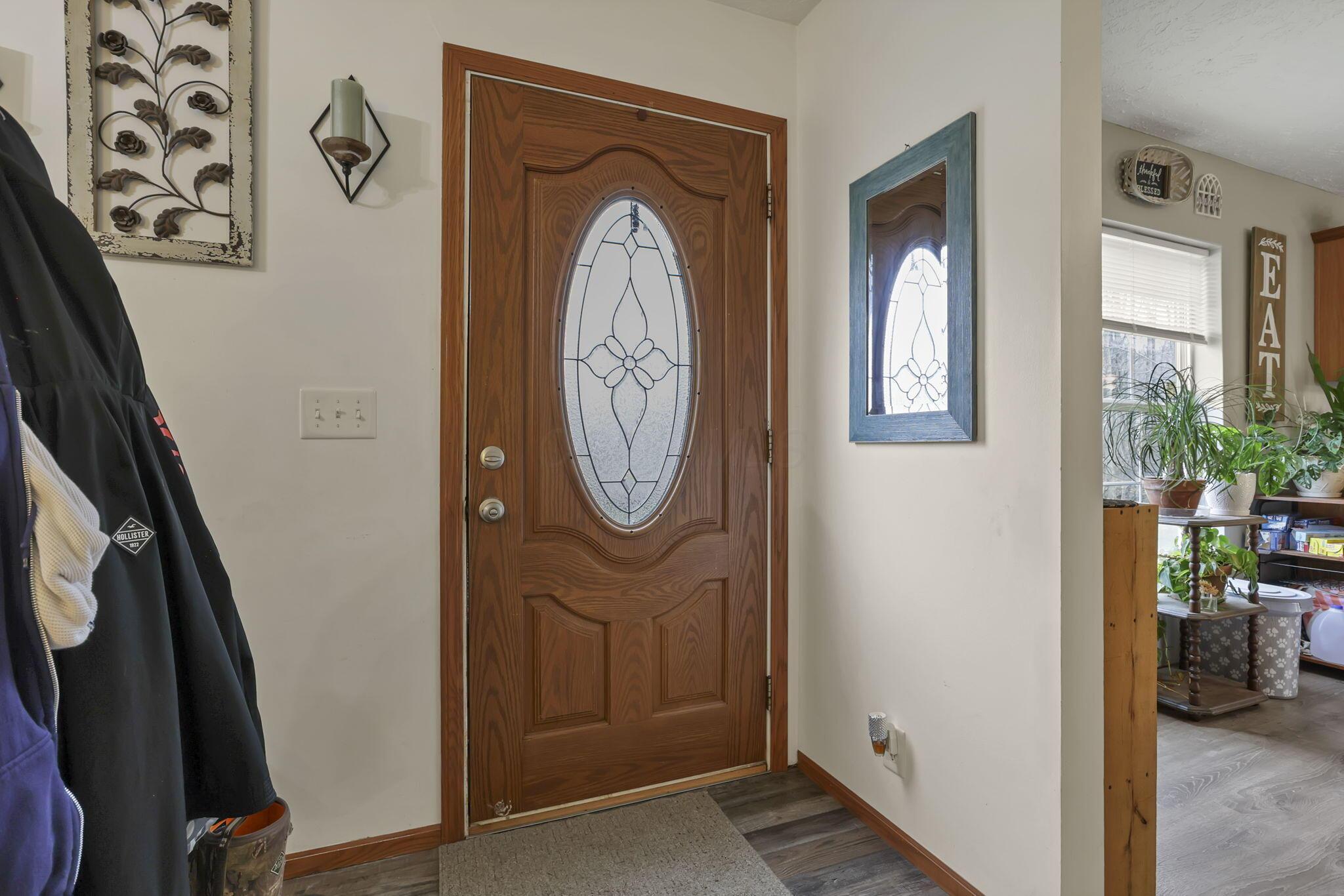 6590 Feasel Road Mount Vernon, OH 43050 - Photo 6 of 66 6-web-or-mls-0V3A5908