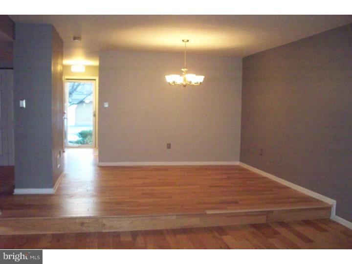 237 Valley Stream Lane Wayne, PA 19087 - Photo 6 of 14 Gallery Image 6