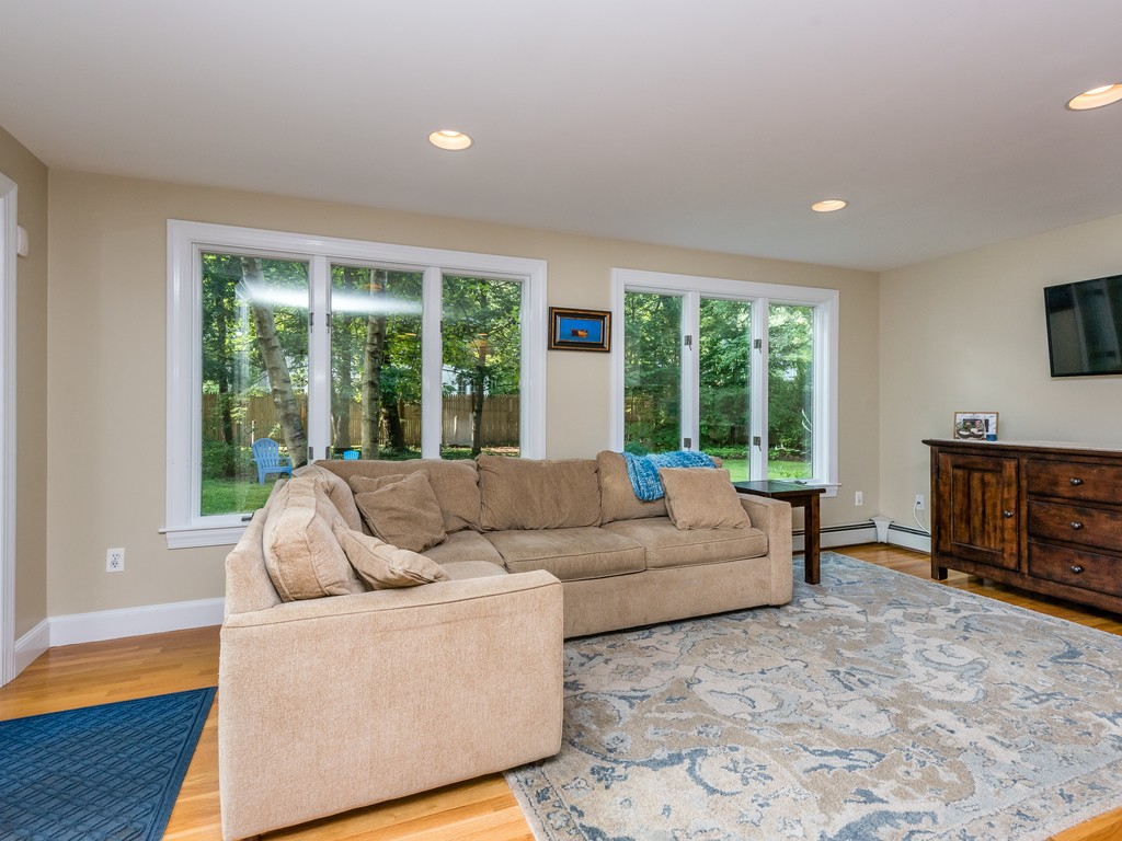 15 Princeton Road Wellesley, MA 02482 - Photo 20 of 30 Gallery Image 20