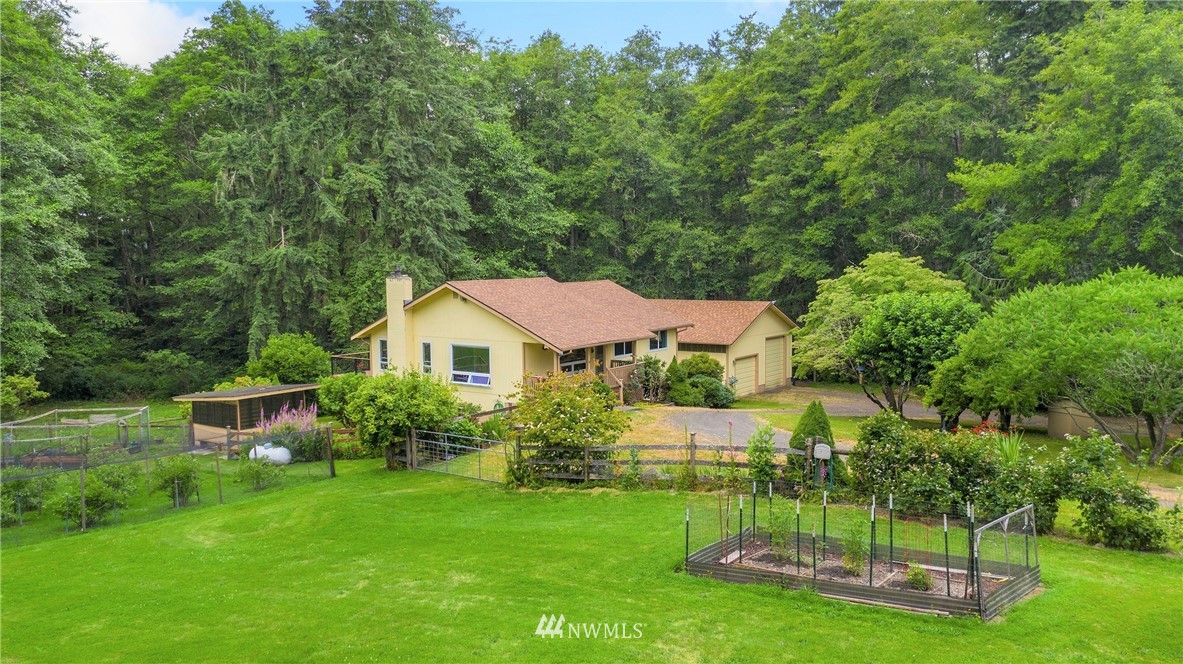 5915 Johnson Point Road Northeast Olympia, WA 98516 - Photo 1 of 39 Gallery Image 1