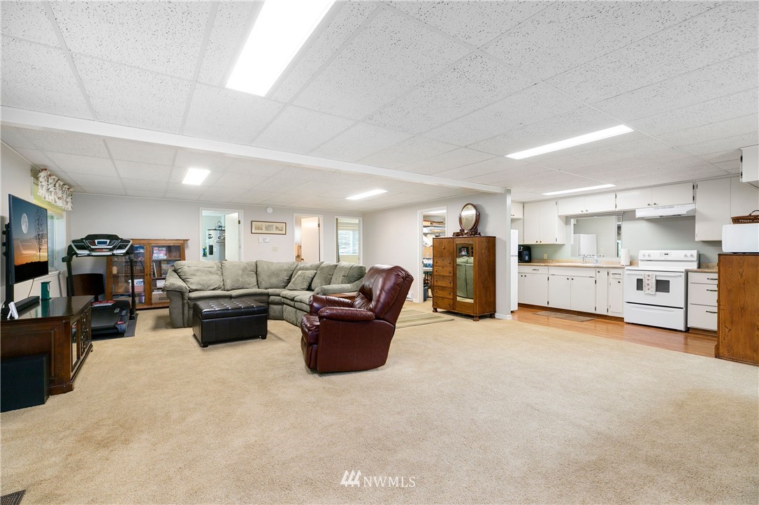 5915 Johnson Point Road Northeast Olympia, WA 98516 - Photo 20 of 39 Gallery Image 20