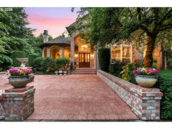 $2,200,000 | 8711 Northeast 154th Circle, Battle Ground, WA 98604