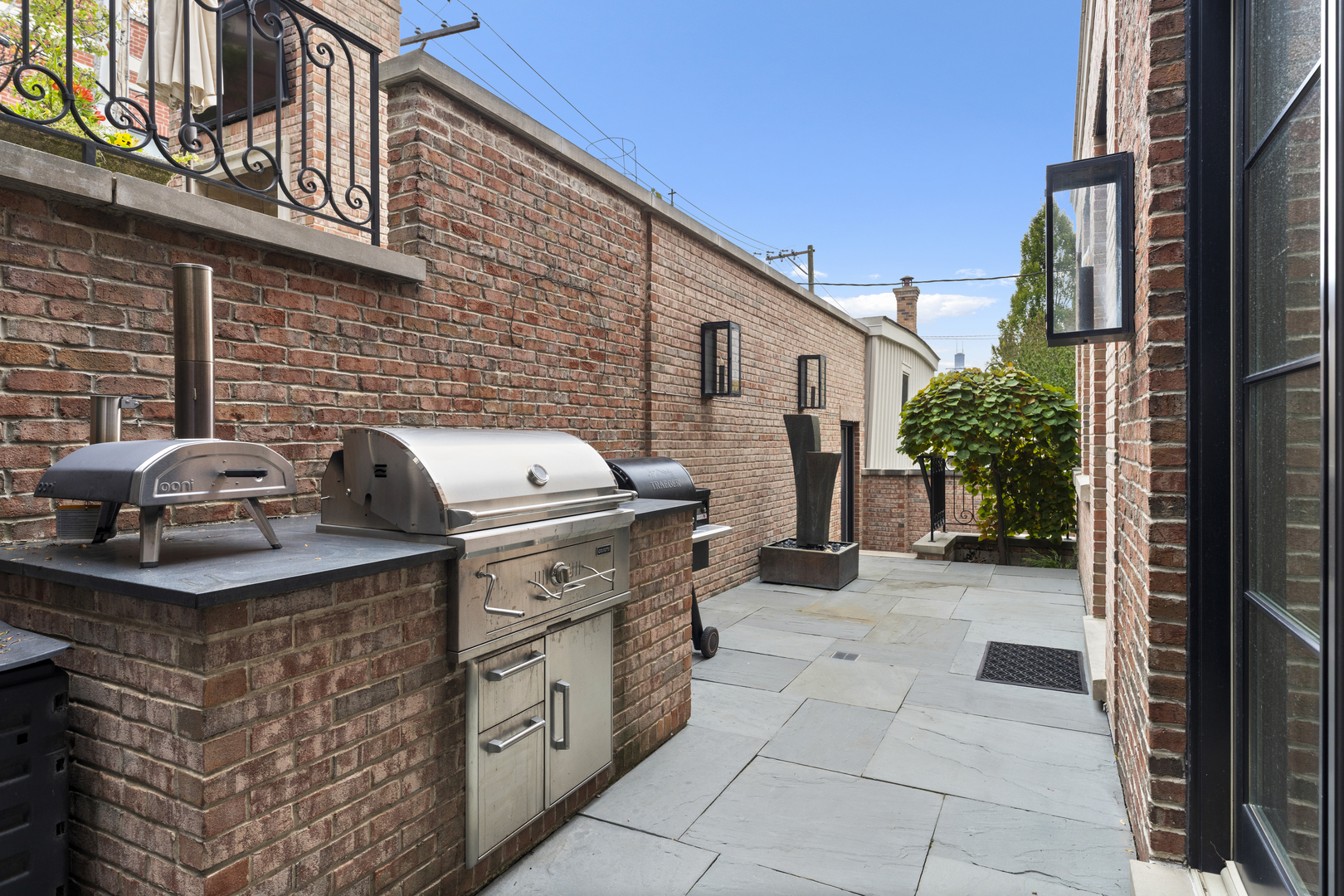 1755 North Mohawk Street Chicago, IL 60614 - Photo 47 of 59