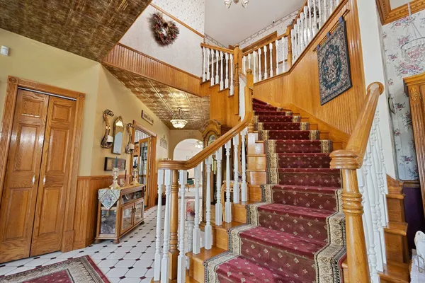 $1,177,000 | 4432 Mill Road, Denmark, WI 54208