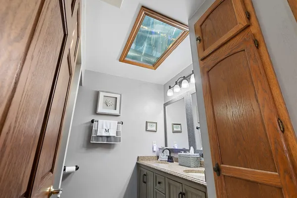 $1,177,000 | 4432 Mill Road, Denmark, WI 54208