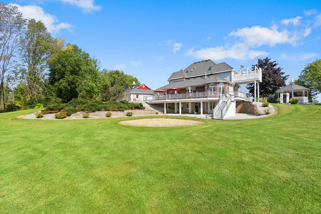 $1,177,000 | 4432 Mill Road, Denmark, WI 54208