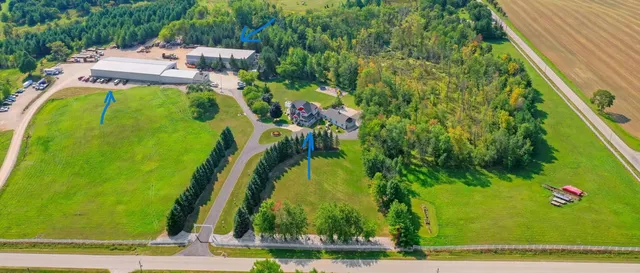 $1,177,000 | 4432 Mill Road, Denmark, WI 54208