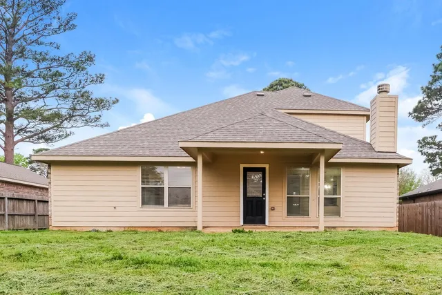 $2,310 | 226 Fantasy Lane, Montgomery, TX 77356