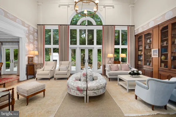 $4,950,000 | 1111 Crest Lane, McLean, VA 22101