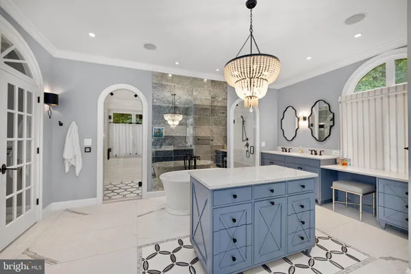 $4,950,000 | 1111 Crest Lane, McLean, VA 22101