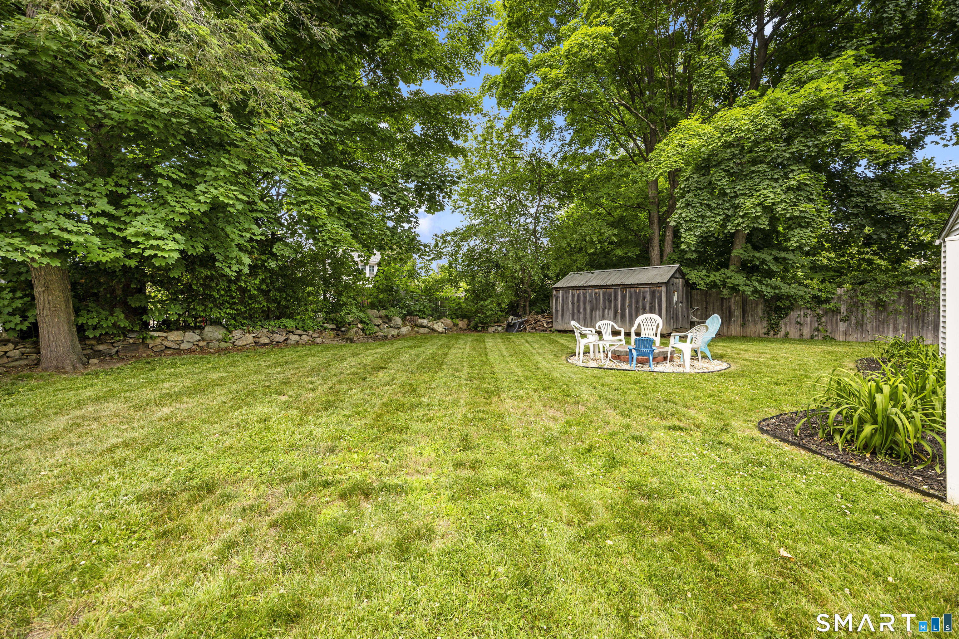 122 Chestnut Grove Road Watertown, CT 06795 - Photo 36 of 40
