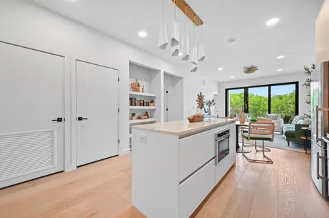 $465,600 | 2209 South 1st Street, Unit 313, Austin, TX 78704