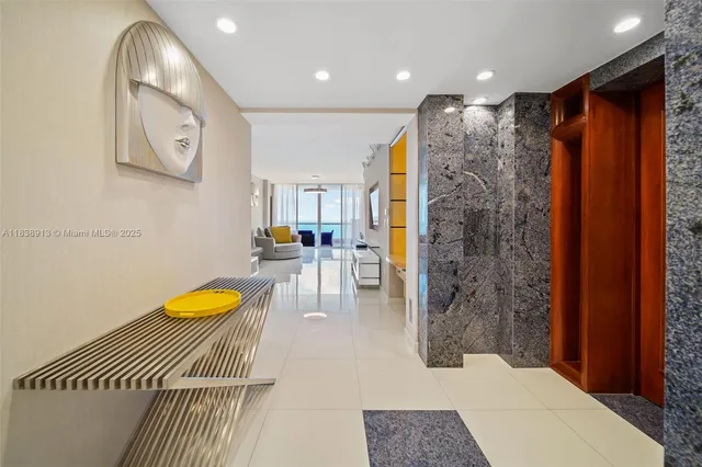 $18,250 | 17875 Collins Avenue, Unit 4205, Sunny Isles Beach, FL 33160