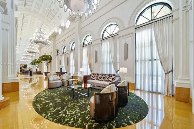 $18,250 | 17875 Collins Avenue, Unit 4205, Sunny Isles Beach, FL 33160