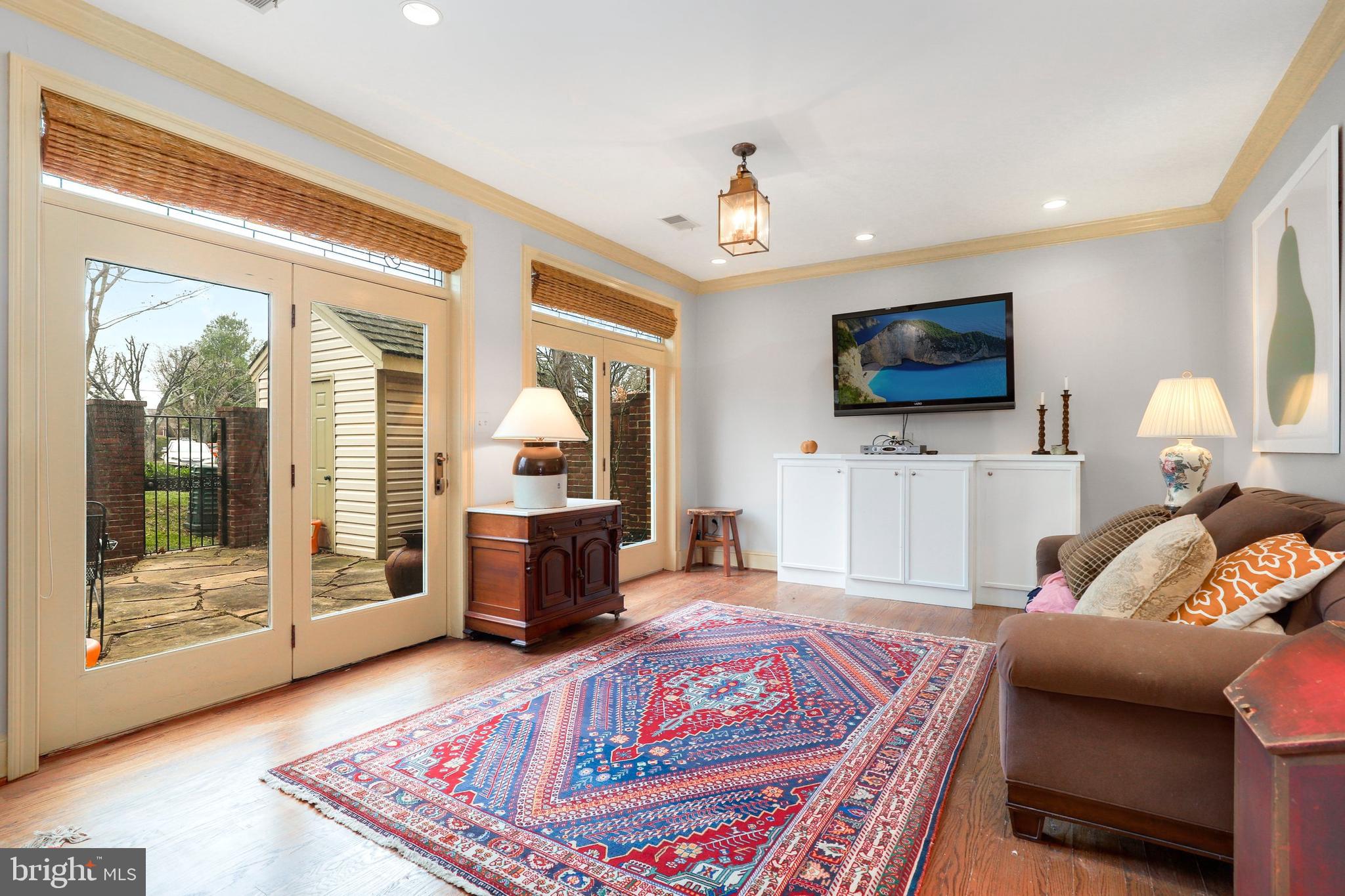 2648 North Glebe Road Arlington, VA 22207 - Photo 11 of 55 Gallery Image 11