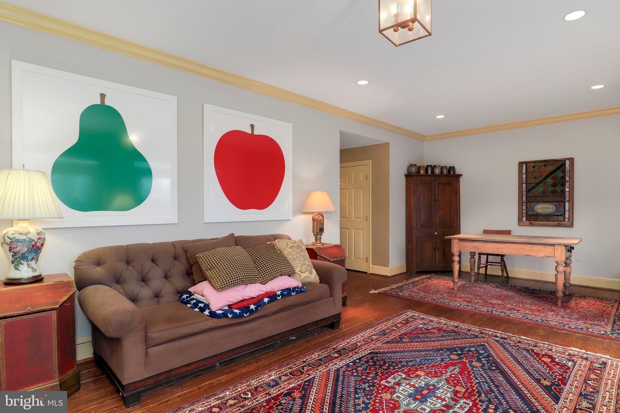 2648 North Glebe Road Arlington, VA 22207 - Photo 15 of 55 Gallery Image 15