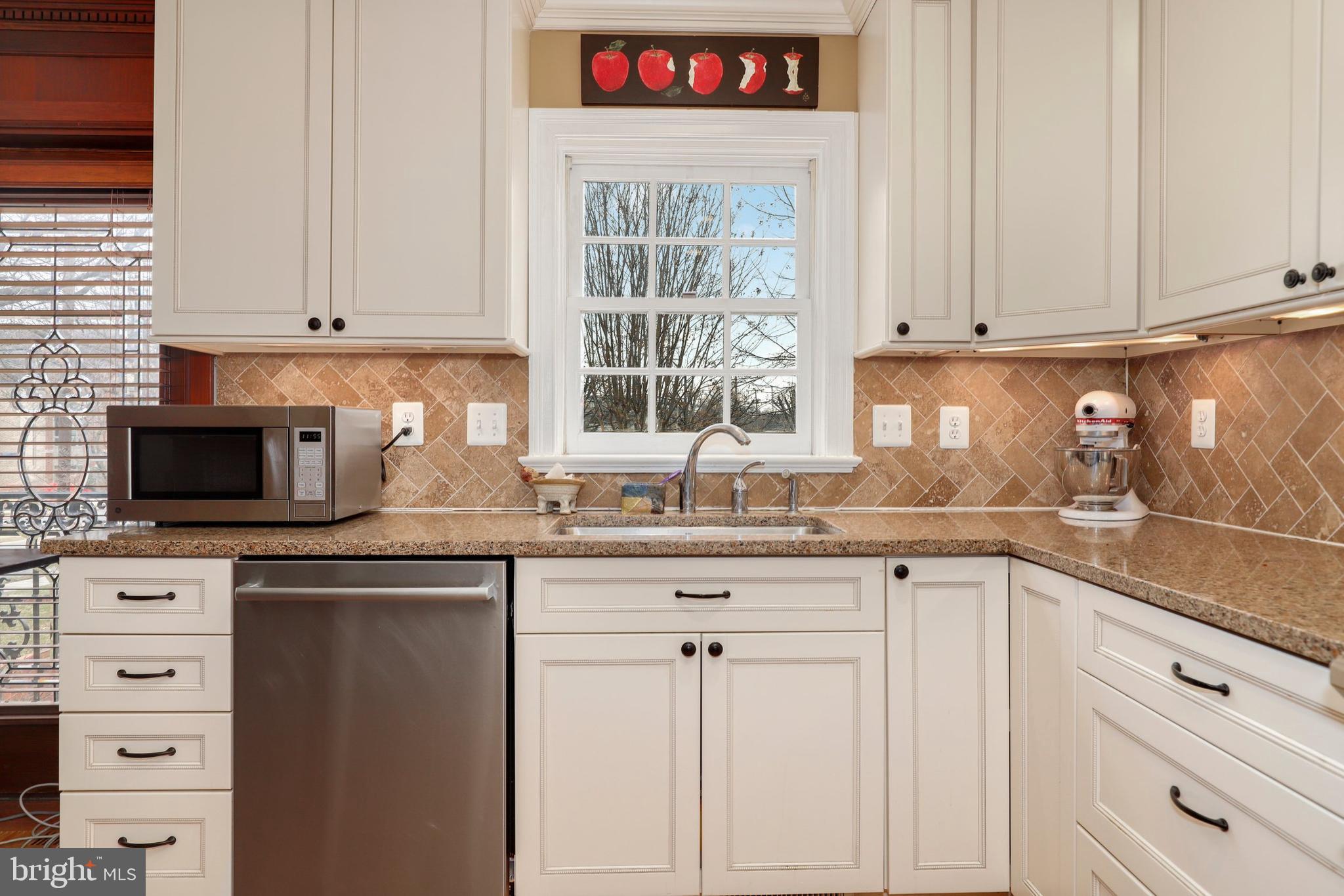 2648 North Glebe Road Arlington, VA 22207 - Photo 33 of 55 Gallery Image 33