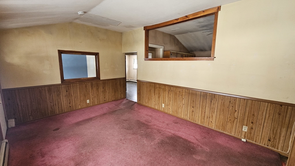 49 Corcoran Boulevard Springfield, MA 01118 - Photo 11 of 22