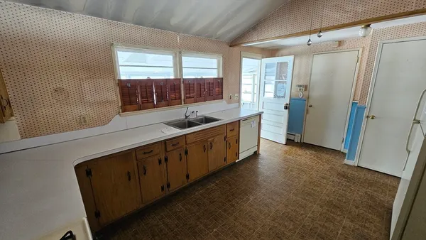 $191,000 | 49 Corcoran Boulevard, Springfield, MA 01118