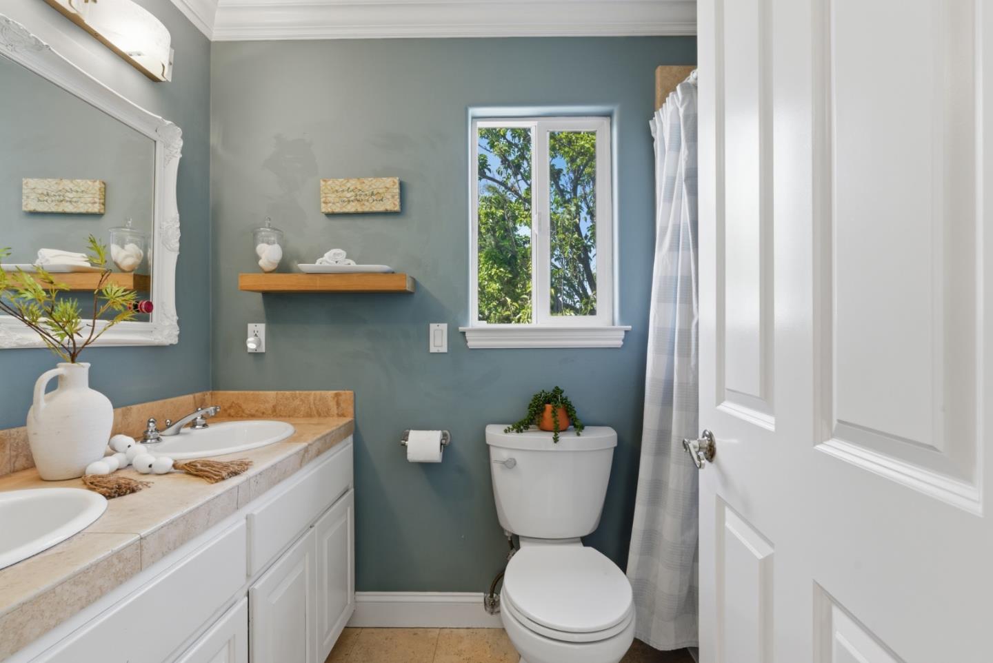 1270 Burrows Road Campbell, CA 95008 - Photo 41 of 73 Gallery Image 41