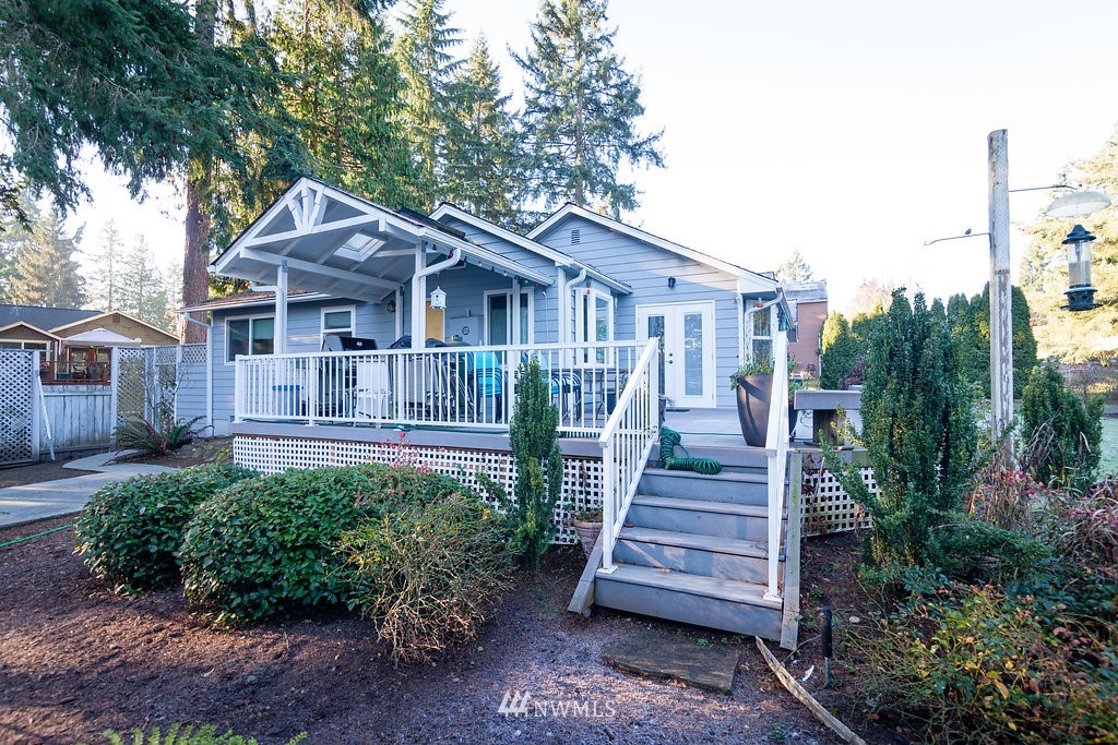 22521 Meridian Avenue South Bothell, WA 98021 - Photo 2 of 22