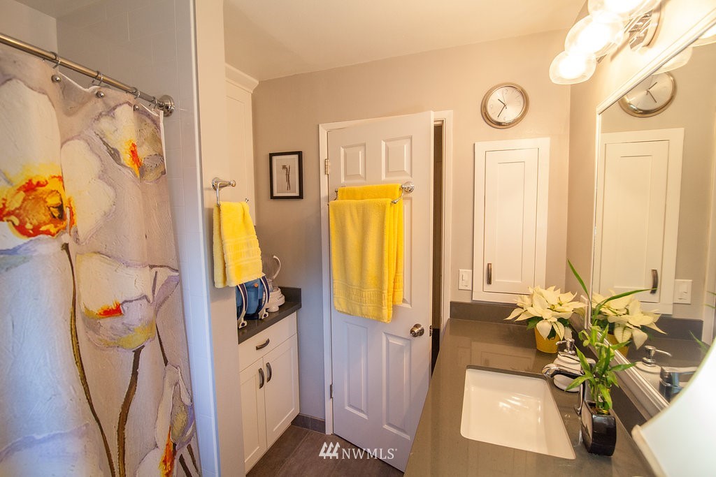 22521 Meridian Avenue South Bothell, WA 98021 - Photo 20 of 22
