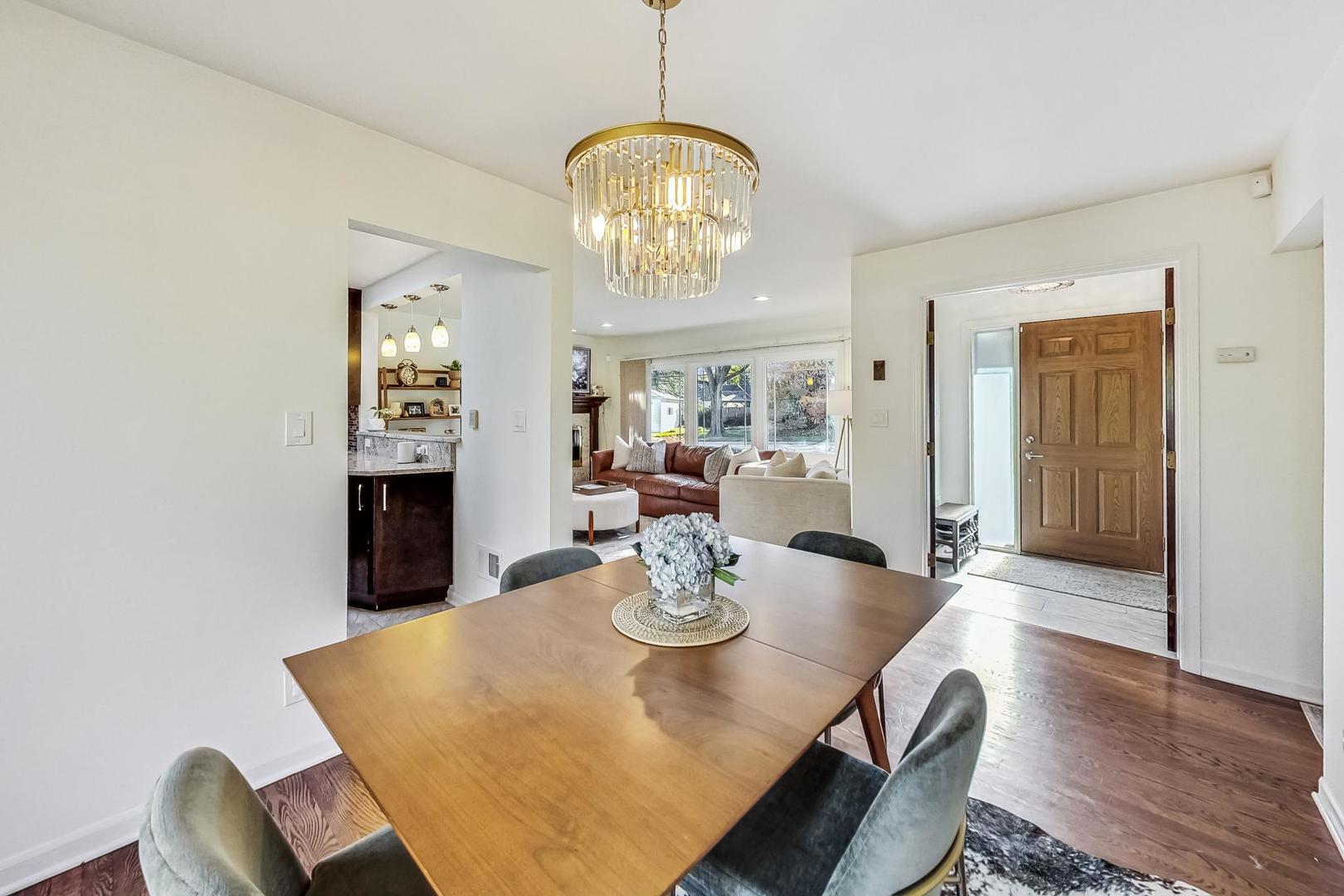 705 North County Line Road Hinsdale, IL 60521 - Photo 12 of 44