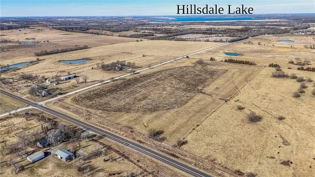 $308,000 | K-68 Highway, Paola, KS 66071