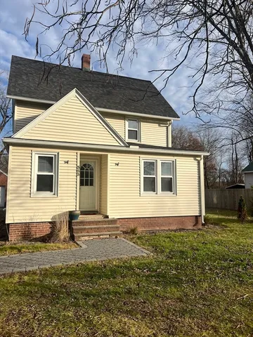 $2,200 | 353 Root, Westfield, MA 01085