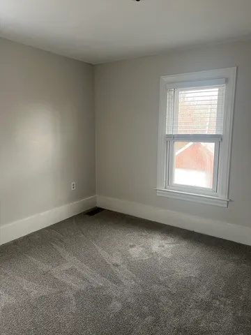 $2,200 | 353 Root, Westfield, MA 01085