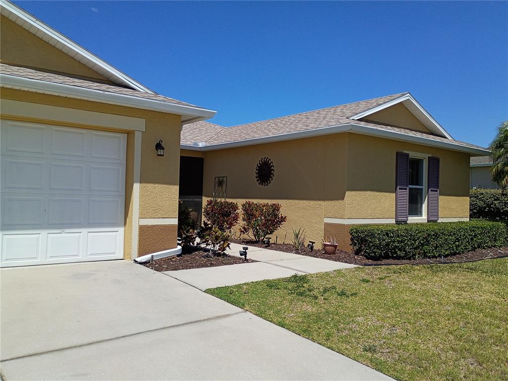 5220 Butterfly Shell Drive Apollo Beach, FL 33572 - Photo 3 of 22