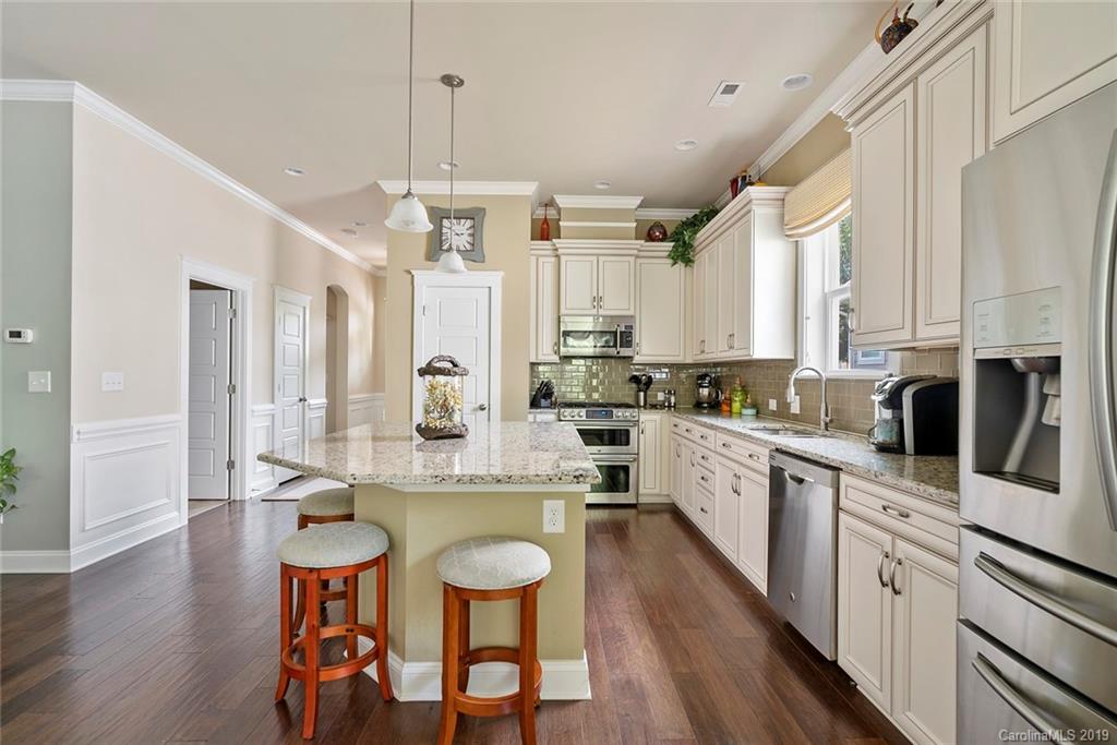 573 Channel Road Lake Wylie, SC 29710 - Photo 11 of 24 Gallery Image 11