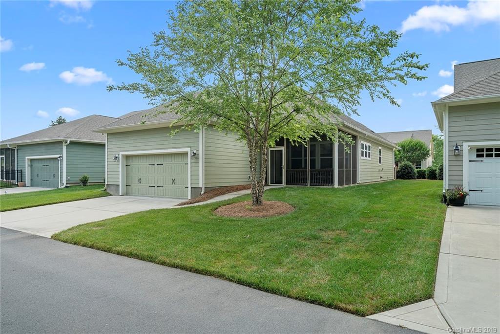 573 Channel Road Lake Wylie, SC 29710 - Photo 4 of 24 Gallery Image 4