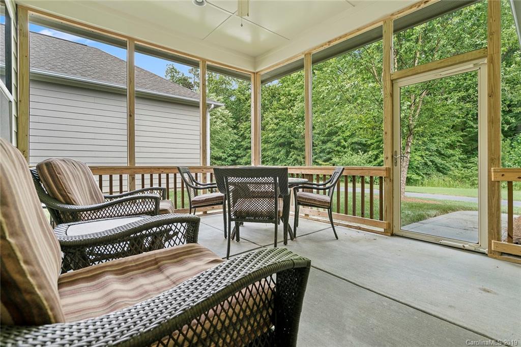 573 Channel Road Lake Wylie, SC 29710 - Photo 5 of 24 Gallery Image 5