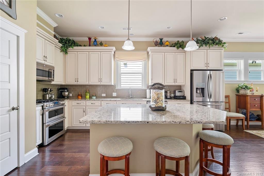 573 Channel Road Lake Wylie, SC 29710 - Photo 9 of 24 Gallery Image 9