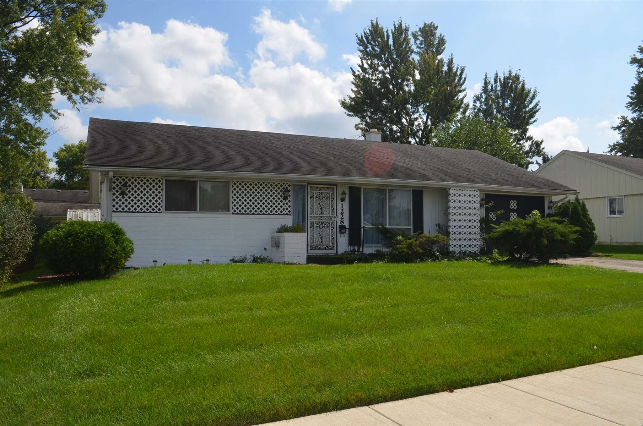 1228 Tulip Tree Road Fort Wayne, IN 46825 - Photo 6 of 18 Gallery Image 6