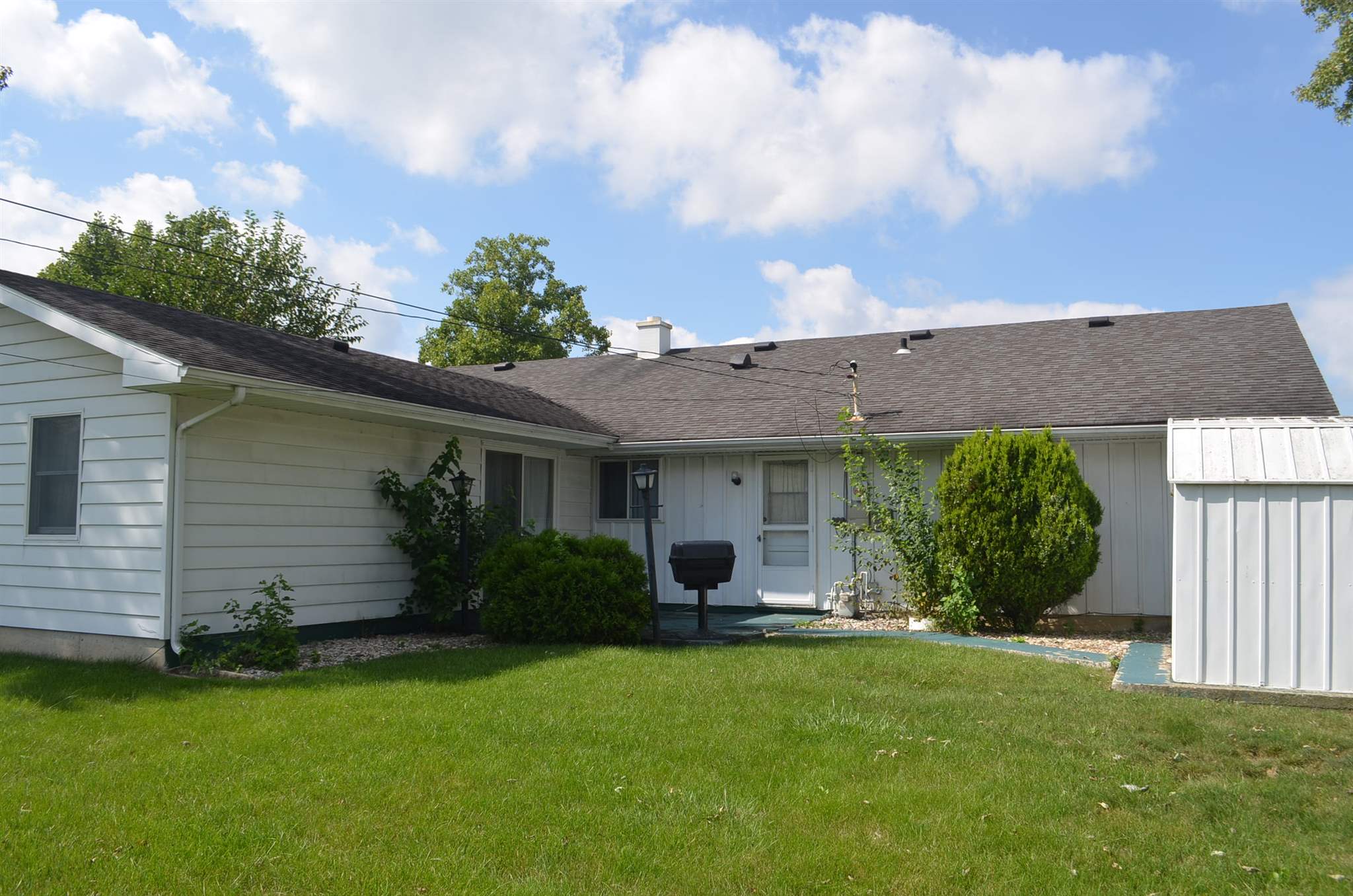 1228 Tulip Tree Road Fort Wayne, IN 46825 - Photo 10 of 18 Gallery Image 10