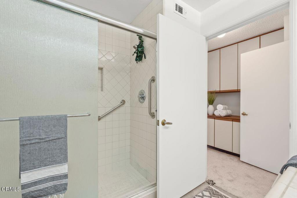 9540 Telegraph Road, Unit 16 Ventura, CA 93004 - Photo 14 of 72 downstairs full batroom