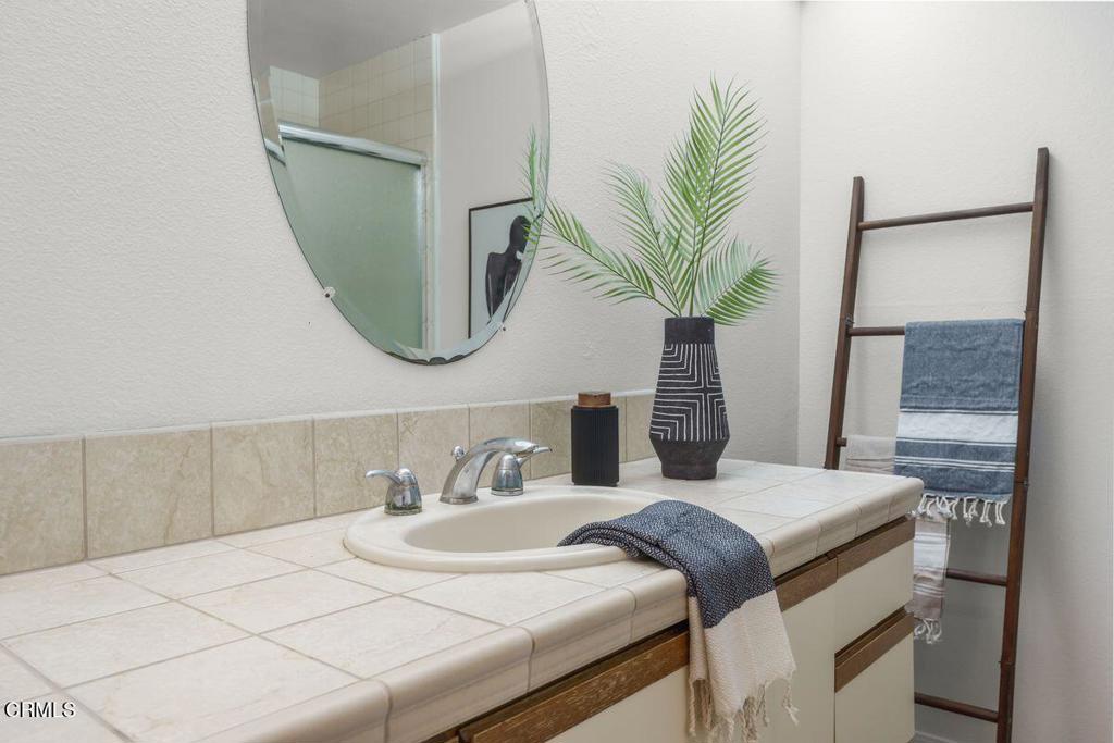 9540 Telegraph Road, Unit 16 Ventura, CA 93004 - Photo 48 of 72 bath