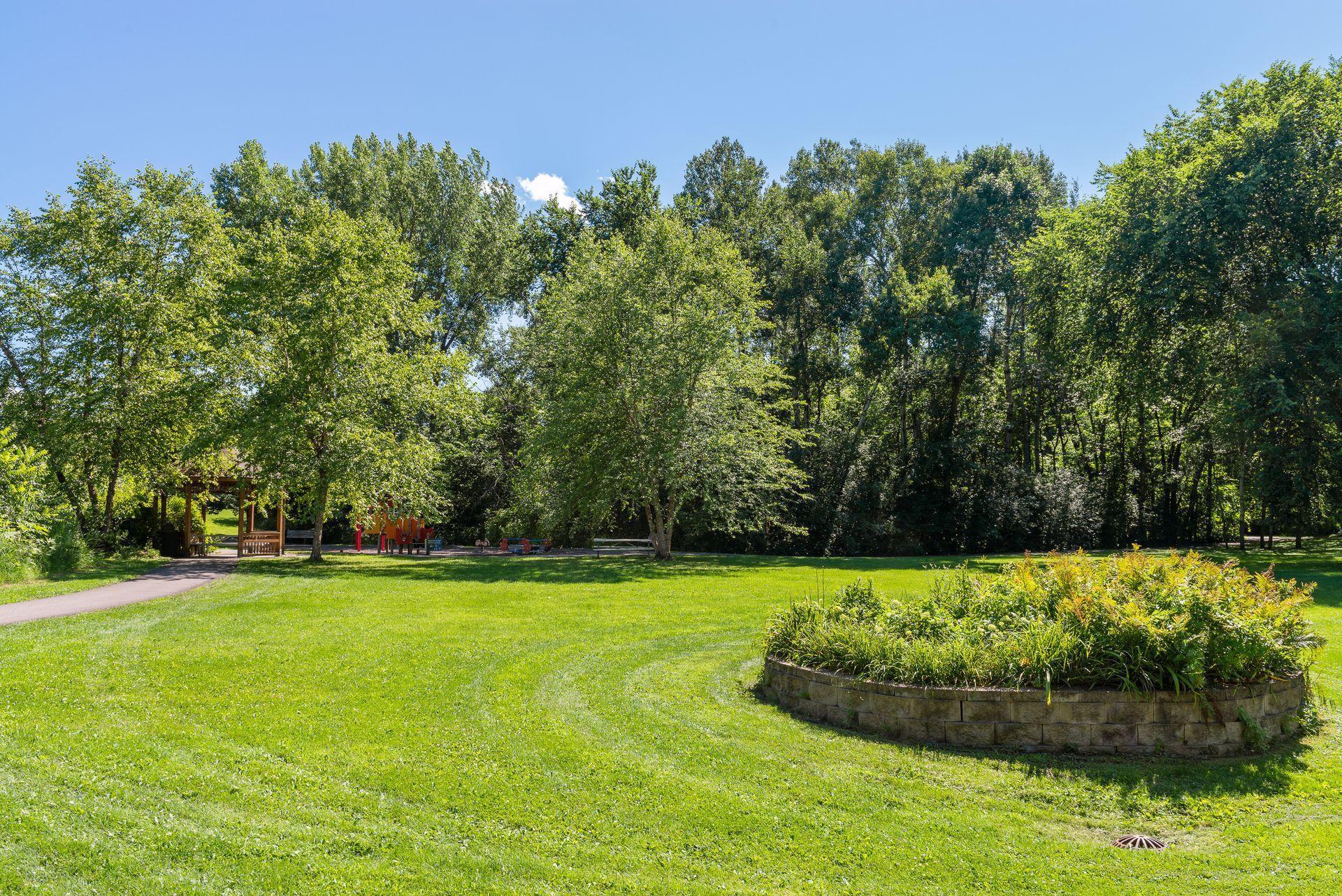 5304 Blake Road South Edina, MN 55436 - Photo 64 of 66 Gallery Image 64