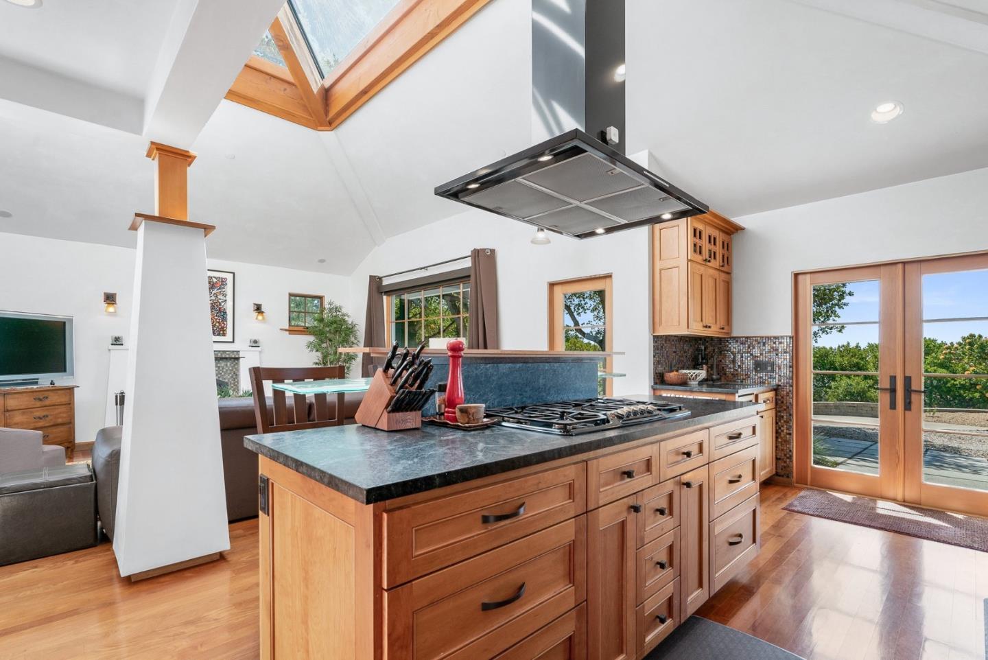 1205 Eagle Hill Road Watsonville, CA 95076 - Photo 23 of 94